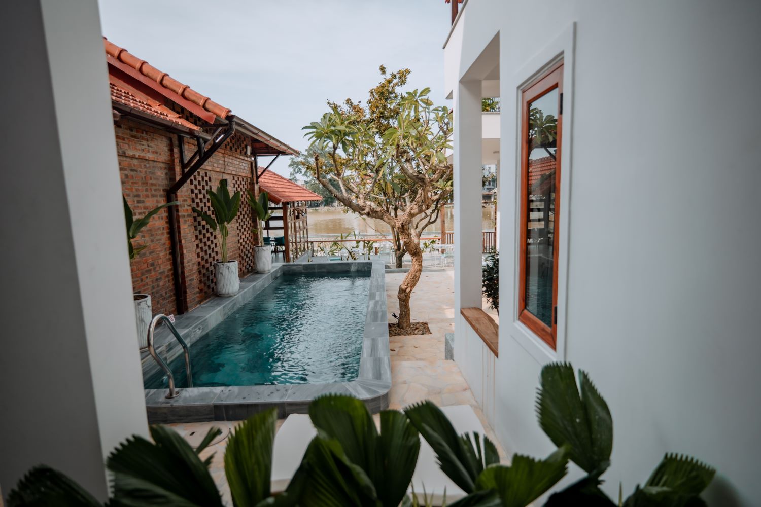 Deluxe Double Garden View Room