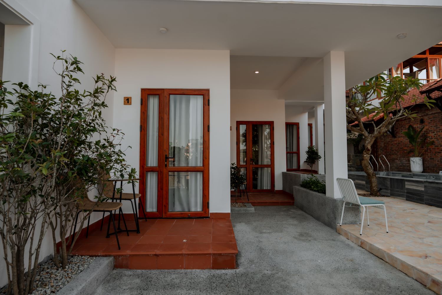 Deluxe Double Garden View Room